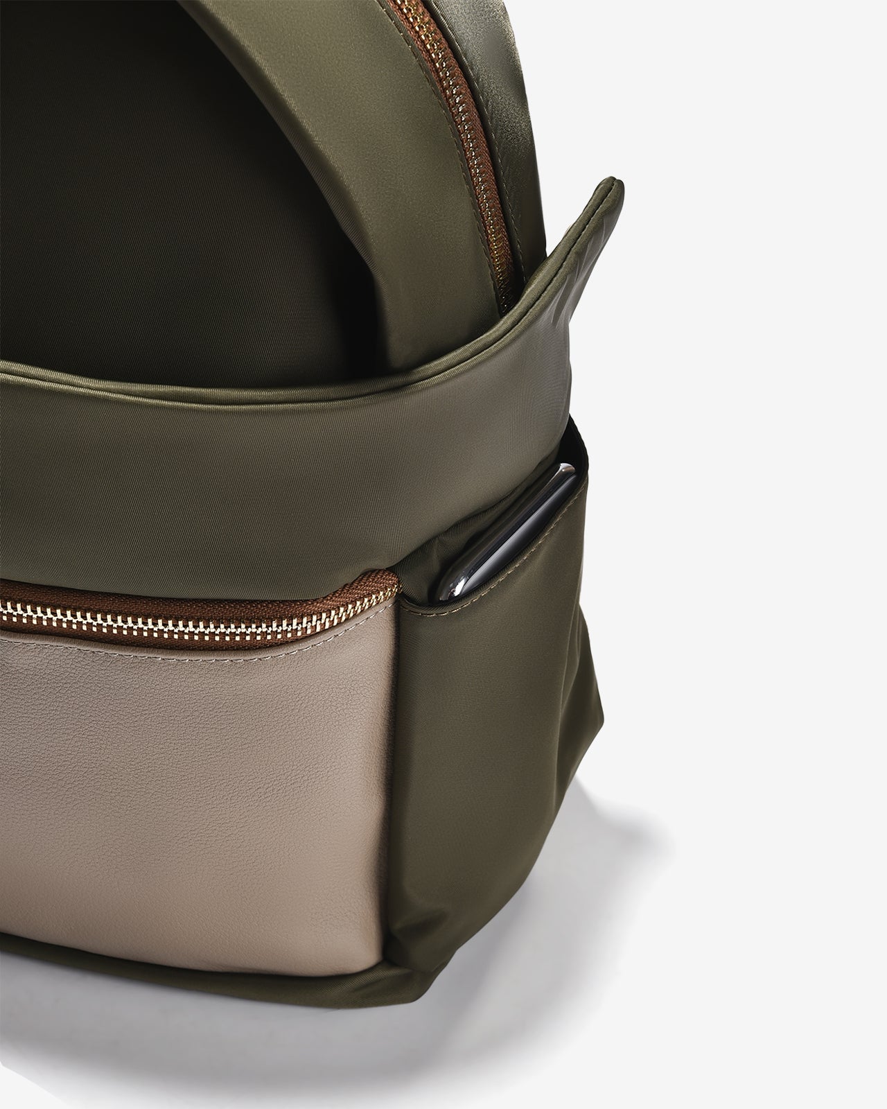 Balo Zucia The Rain Runner N19-HY19-Xanh Lá Color1