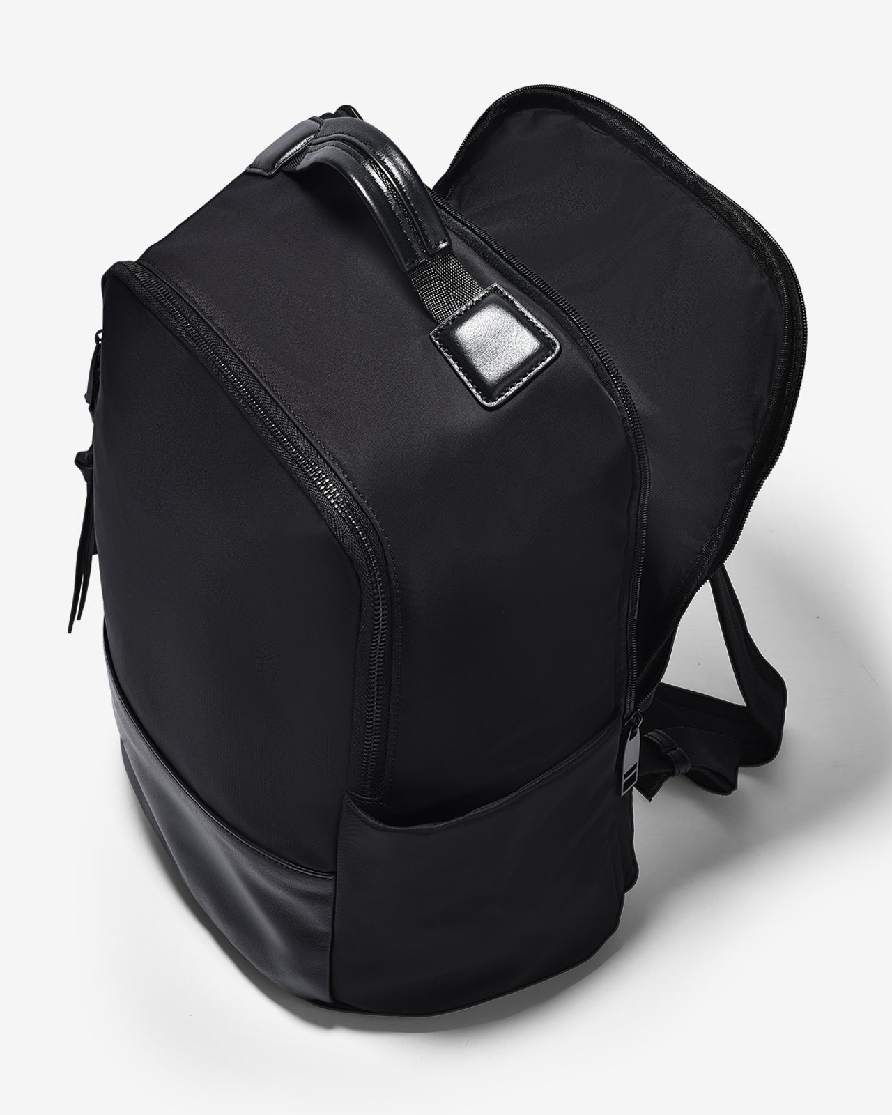 Balo Nữ Zucia The Rain Runner N47-HY47Đen Color2