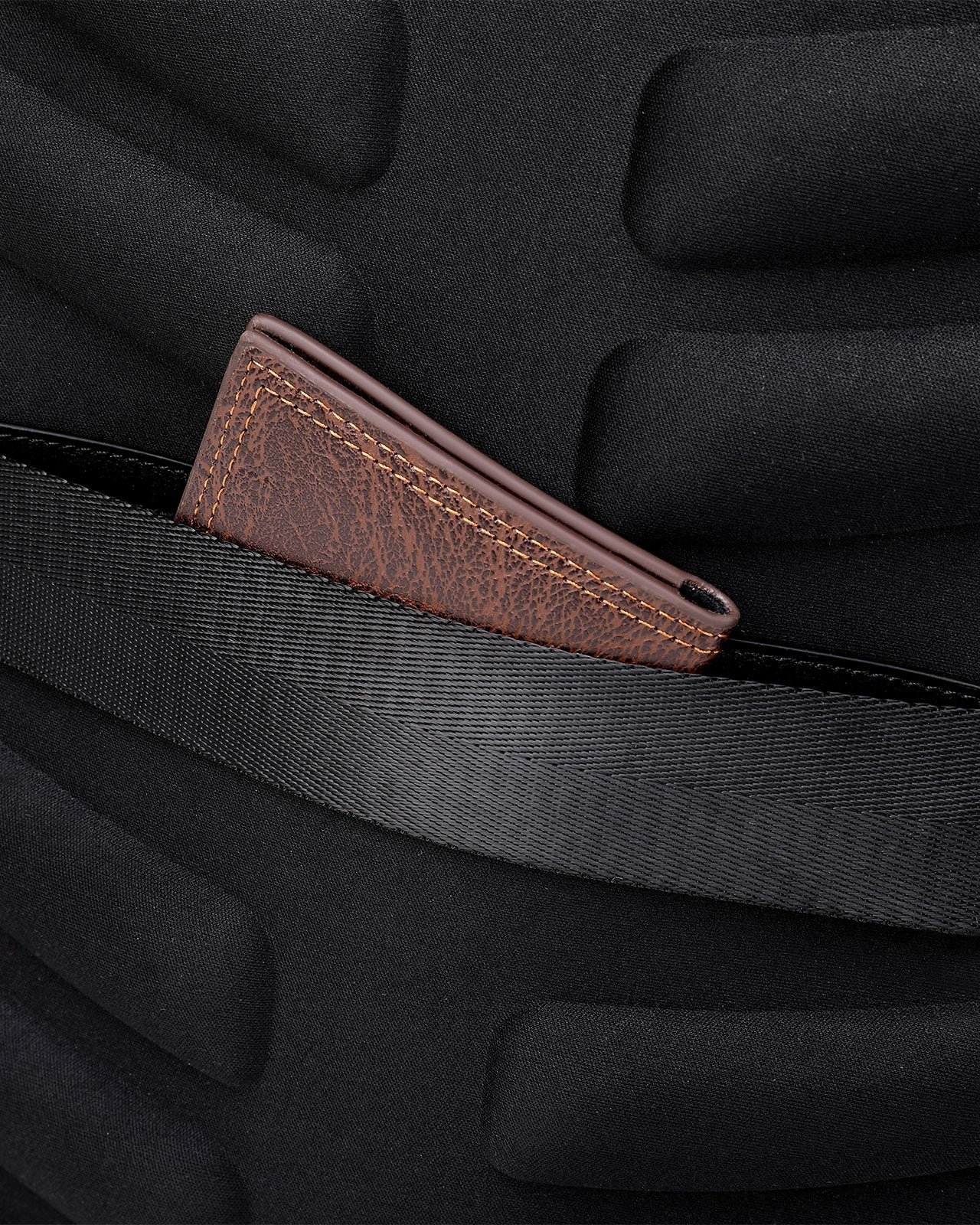 Balo Công Nghệ Đeo Vai Zuciani Timeless Fusion N22-MJ22Đen Color1