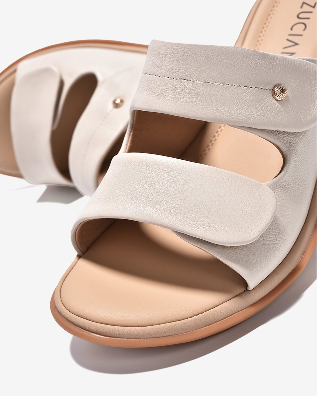 Dép Nữ Zuciani Quai Đôi Dán-DCF59-Kem Color1