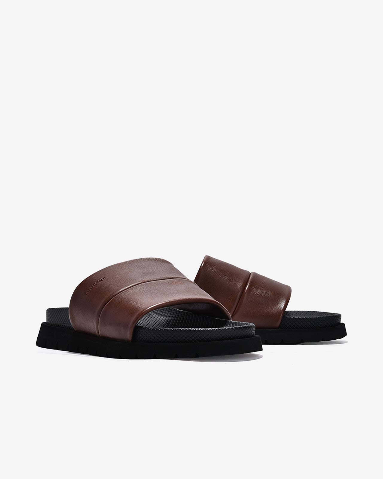 Dép Nam Zuciani Quai Ngang Khắc Logo-DRW15-Nâu Color1