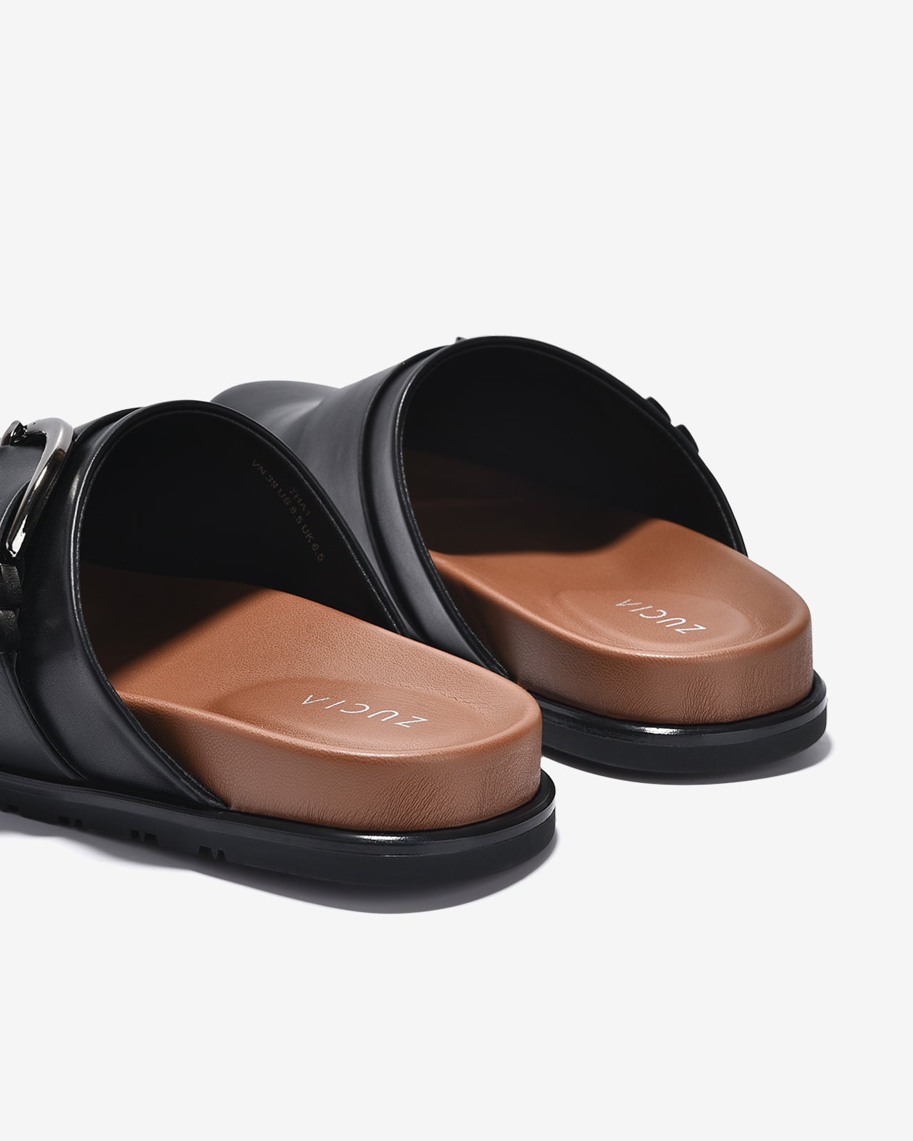 Dép Sapo Zucia Mũi Bo Tròn Khoá Kim Loại-GTHA1-Đen Color3