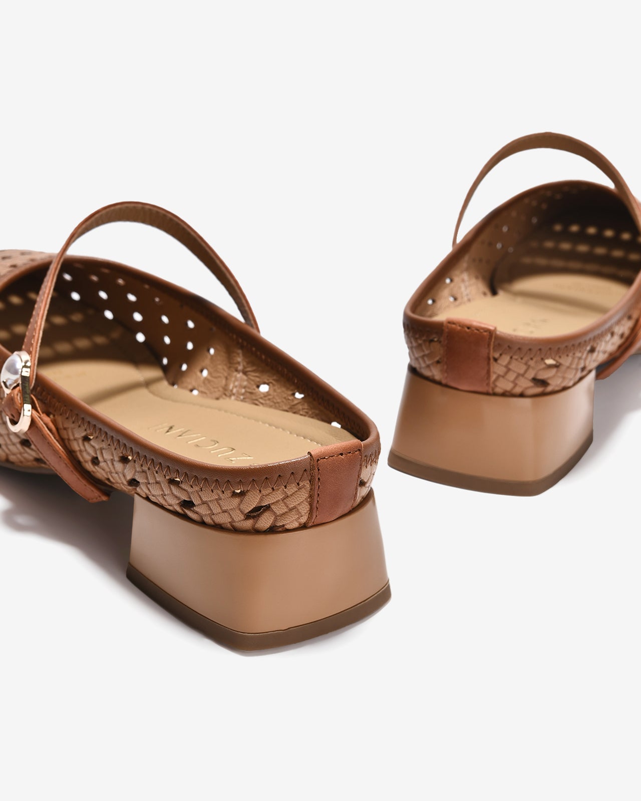 Dép Sapo Nữ Zuciani Quai Đan Gót Vuông-GCM32-Nâu Color1