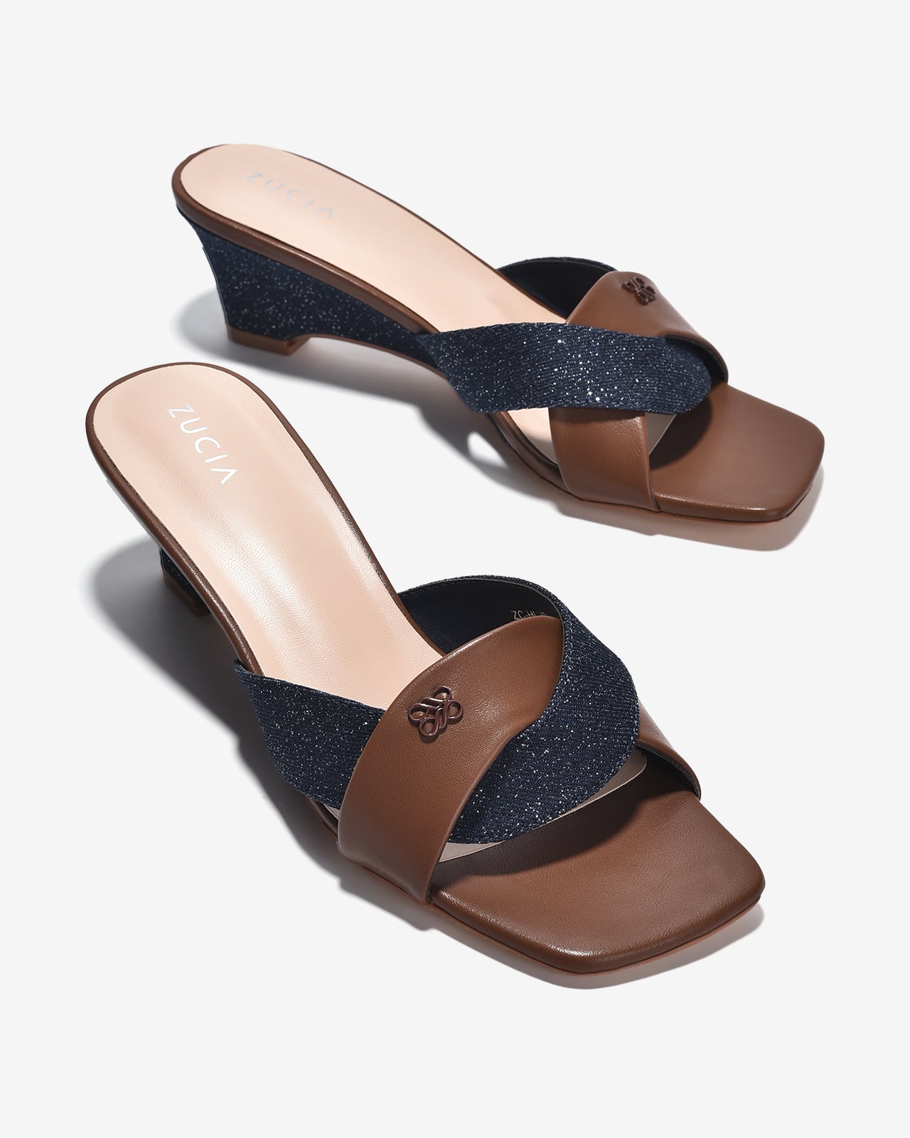 Dép Xuồng Zucia Quai Xoắn Phối Cách Điệu-DHLJ9-Nâu Color1