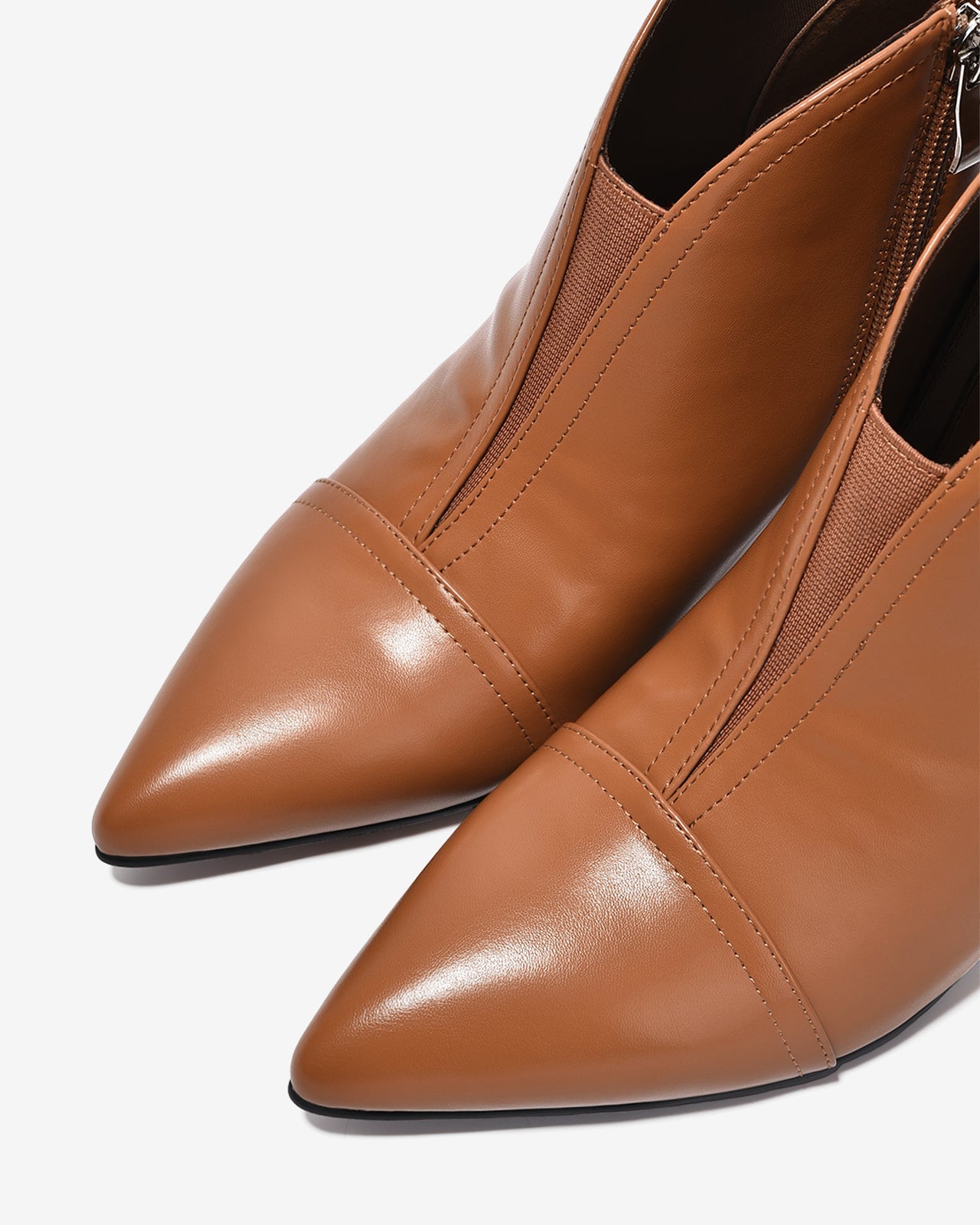 Giày Boot Nữ Zucia Mũi Nhọn Cổ Khoét Phối Thun-GTHB2-Bò Color2