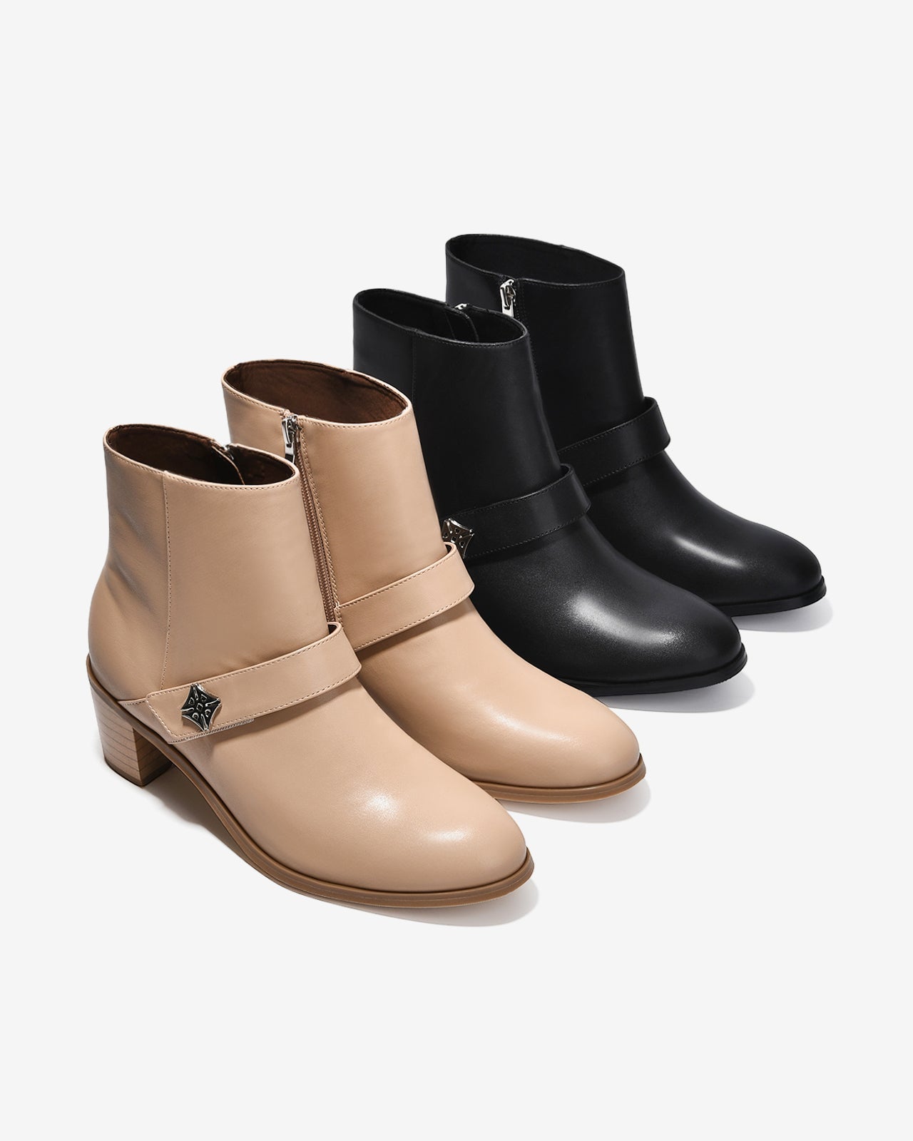 Giày Boot Nữ Zucia Mũi Tròn Quai Da Ngang Đính Logo-GTHB4-Kem Color2