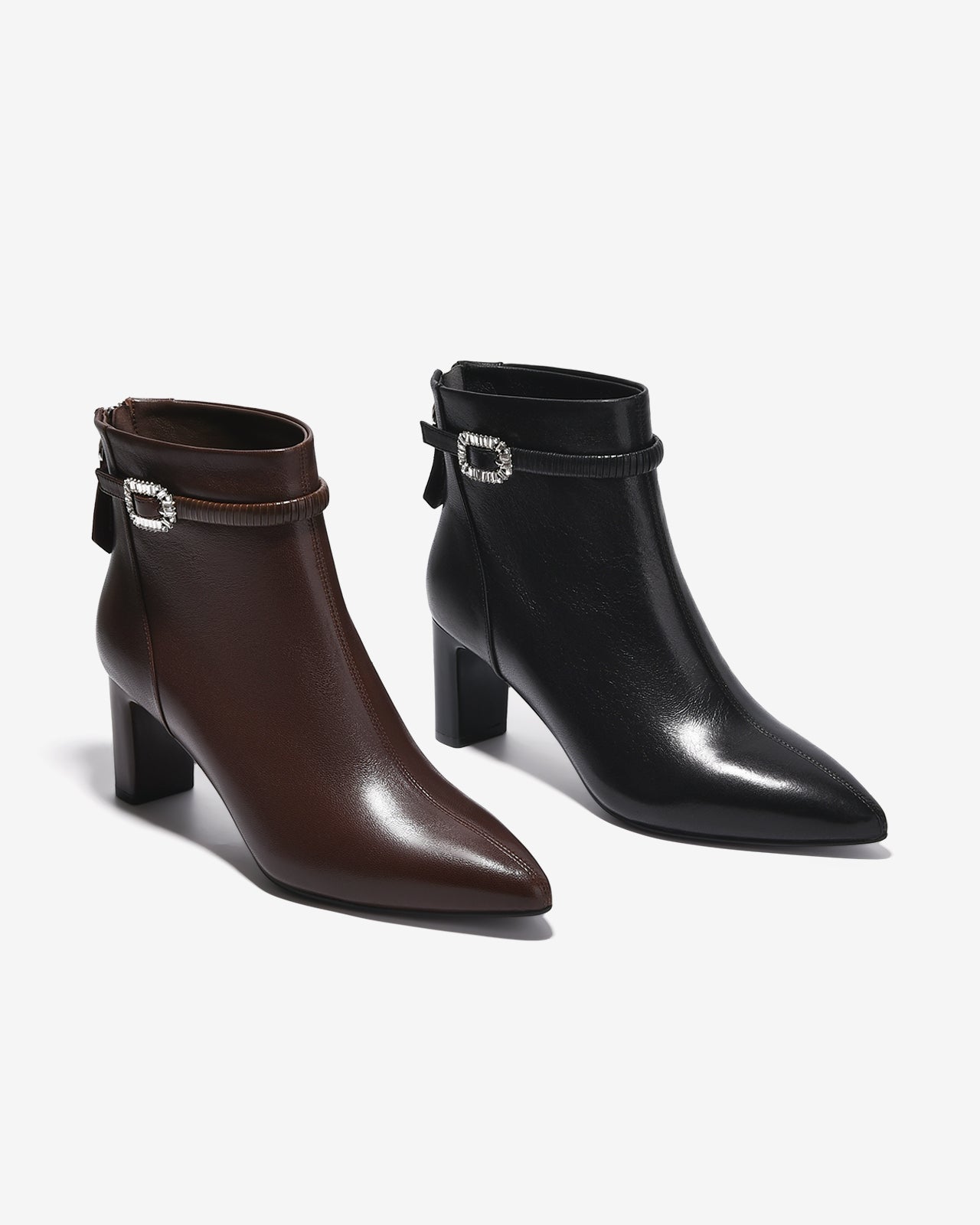 Giày Boot Nữ Zuciani Khóa Kéo Quai Đính Đá-GCM36-Đen Color2