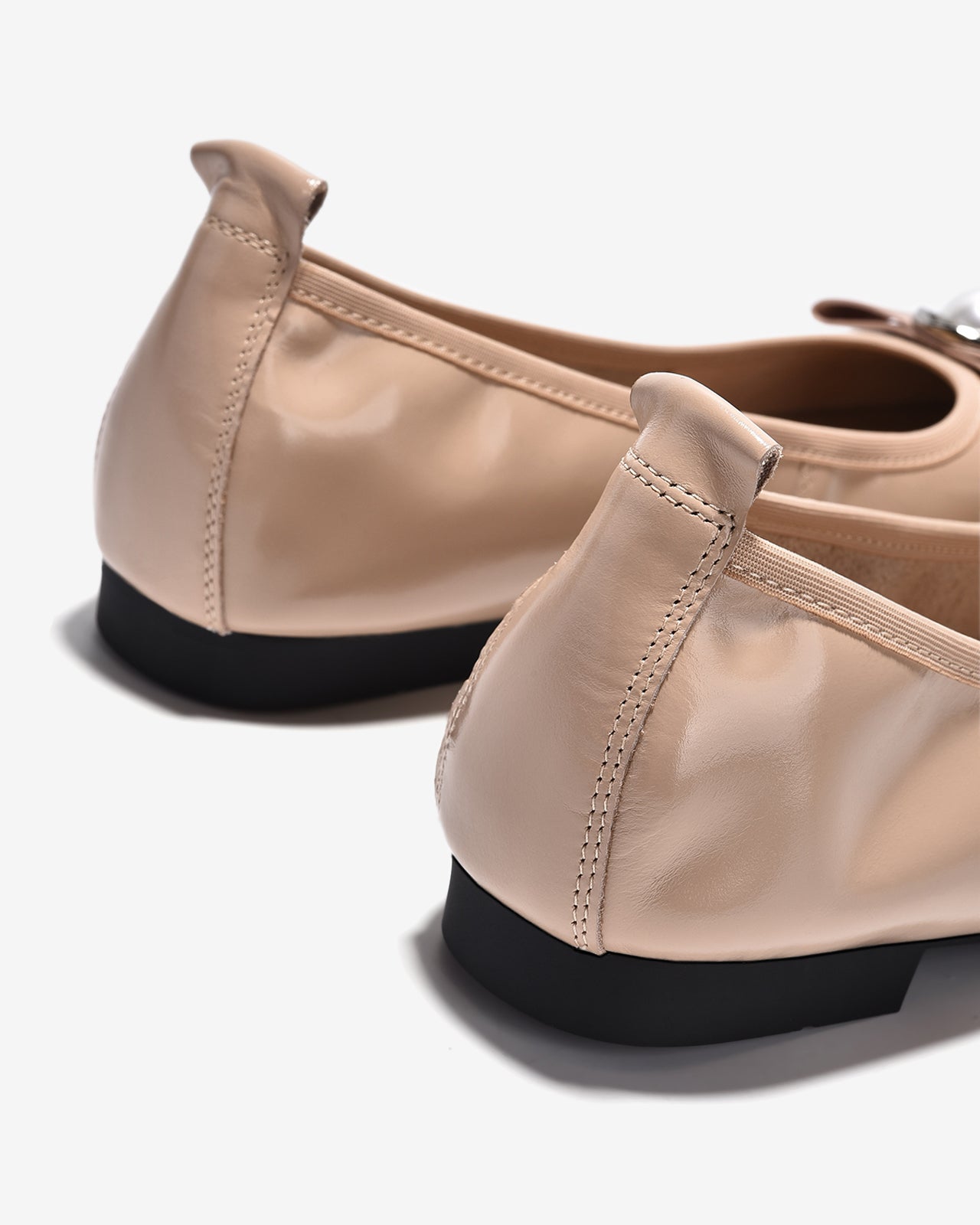 Giày Búp Bê Zuciani Da Bóng Đính Ngọc Trai-GCM06-Kem Color2