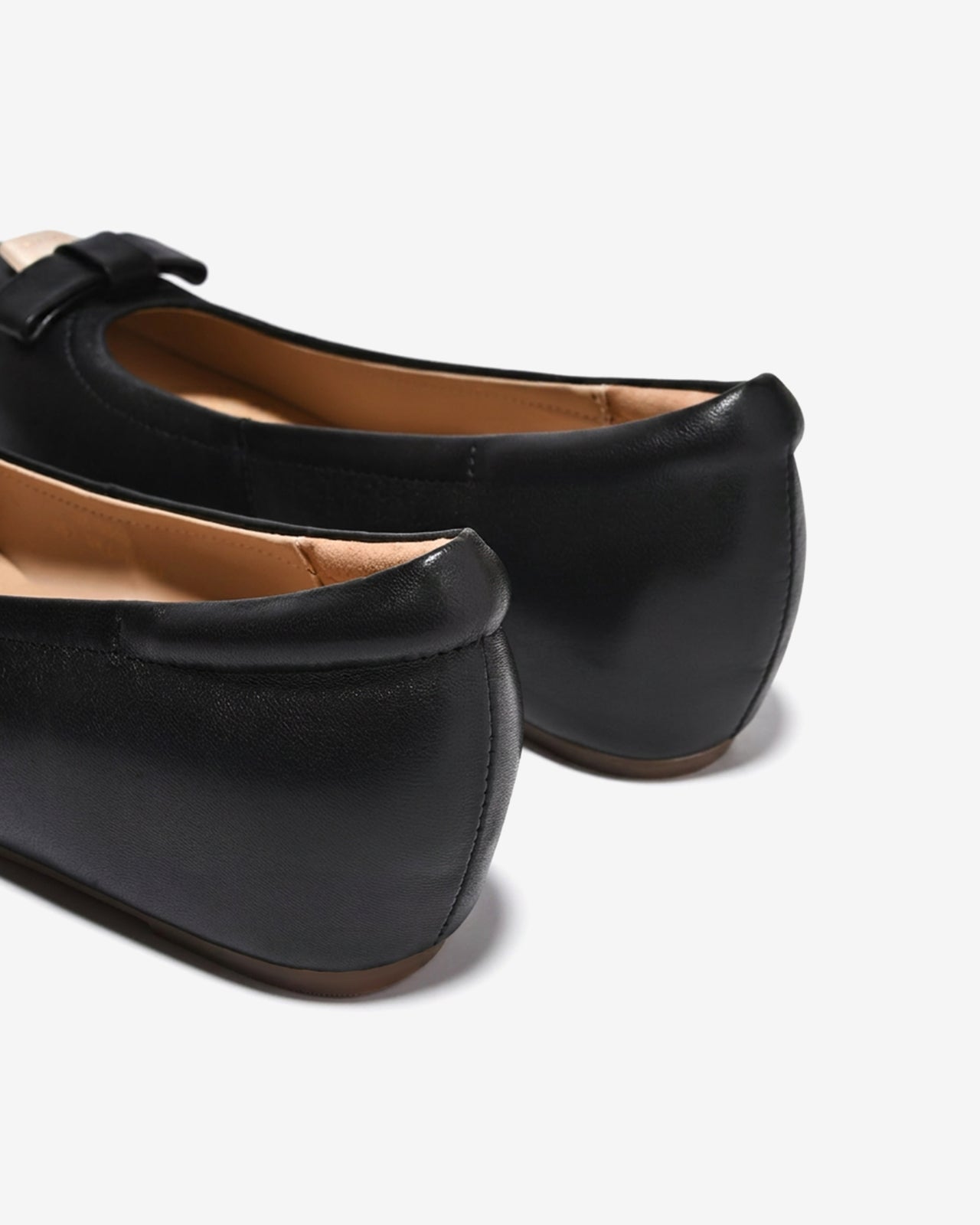 Giày Búp Bê Zuciani Mũi Nhọn Khóa Nơ-GSD05Đen Color2