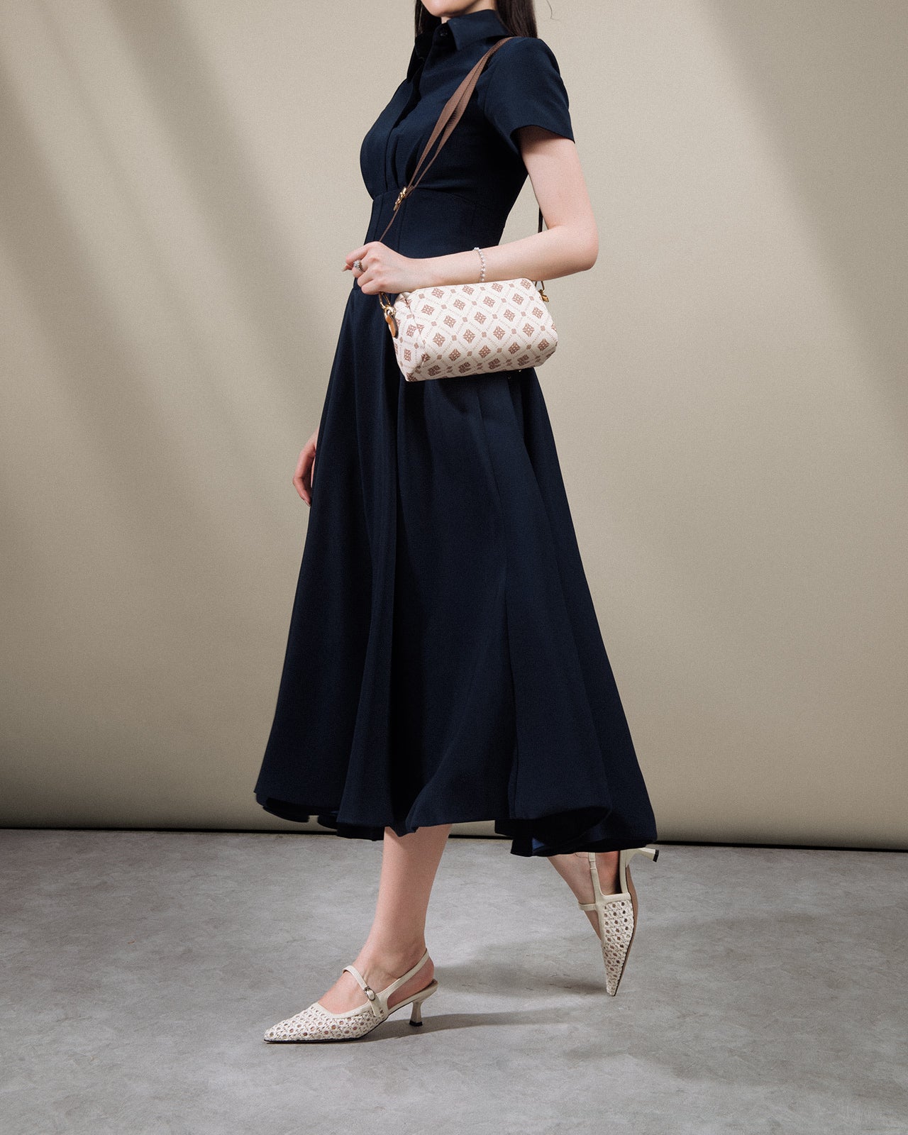 Giày Slingback Cao Gót Zucia Đan Lưới-GTH88-Trắng Color1