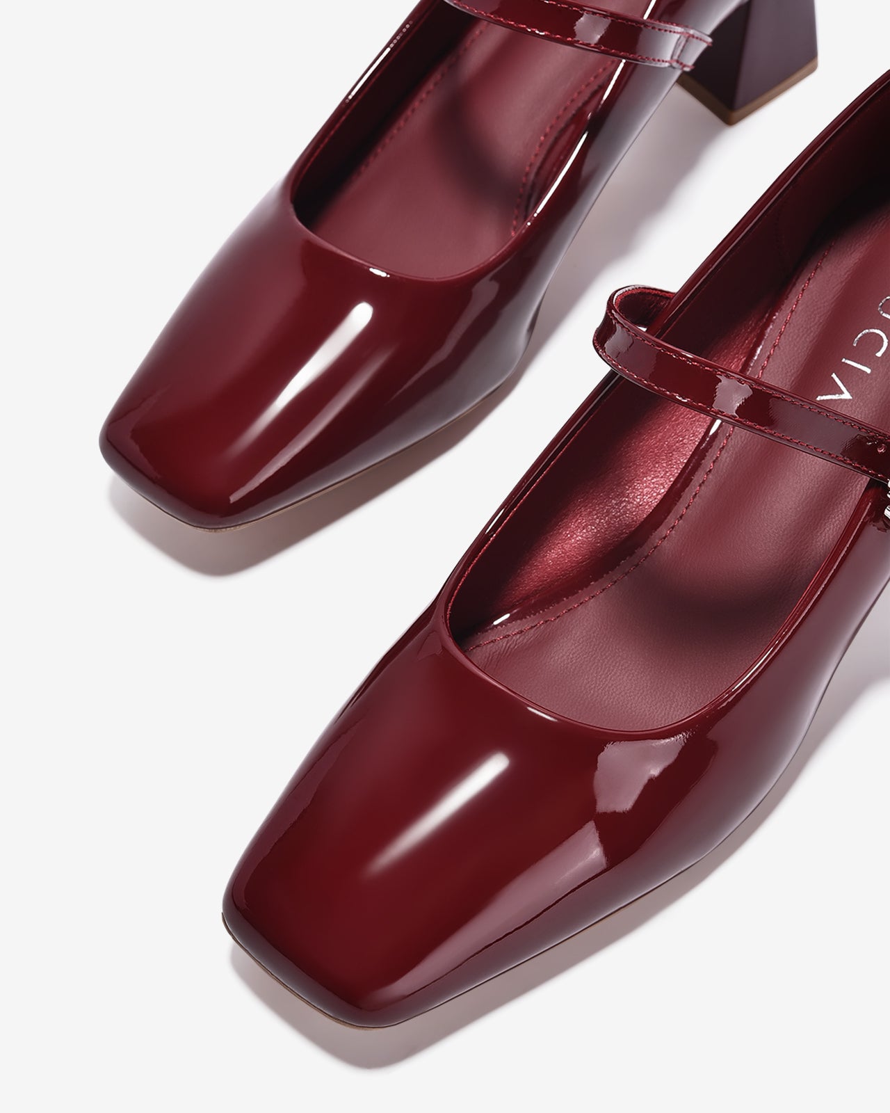 Giày Cao Gót Zucia Mary Jane Đính Đá-GTH91-Đỏ Color2