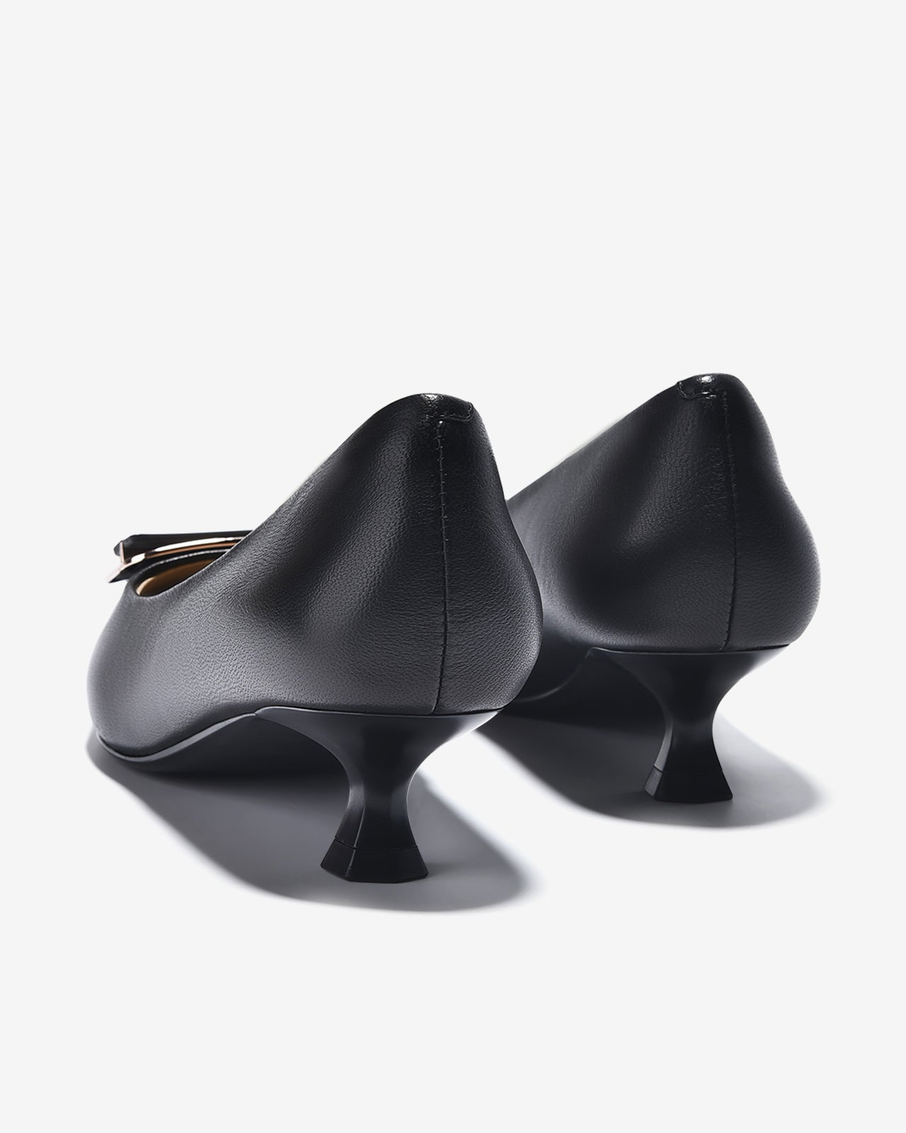 Giày Cao Gót Zuciani Mũi Nhọn Khóa Viền-GCL16-Đen Color1