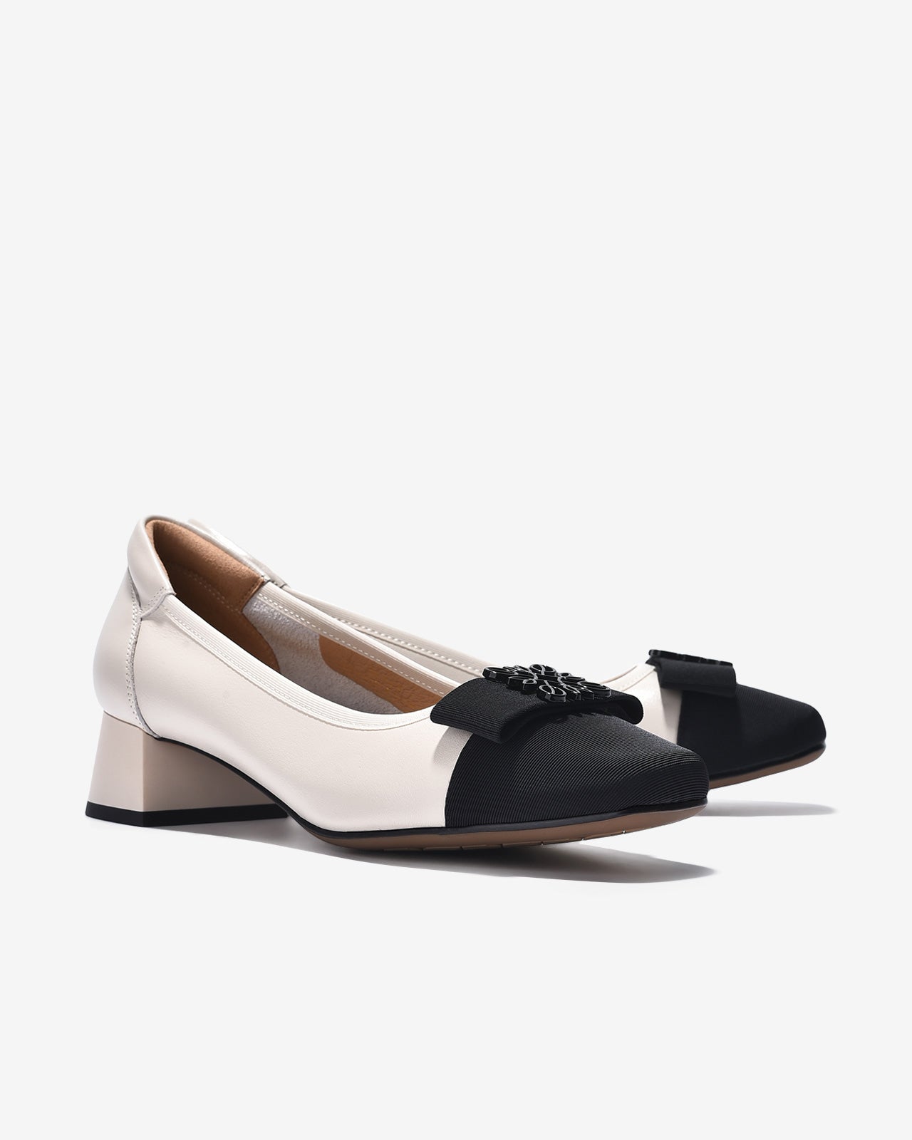 Giày Cao Gót Zuciani Da Phối Hoa Bông Tuyết-GCL18-Kem Color1