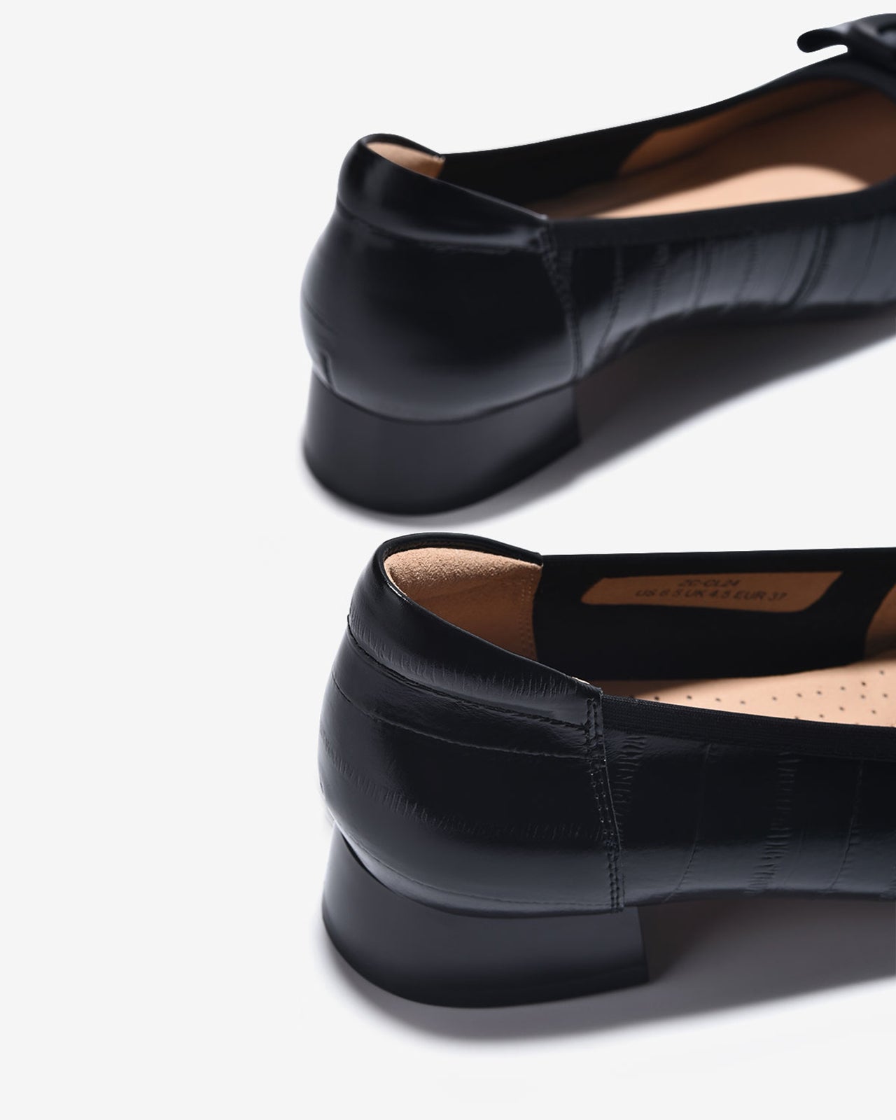 Giày Cao Gót Zuciani Da Bóng Dập Vân-GCL24-Đen Color1