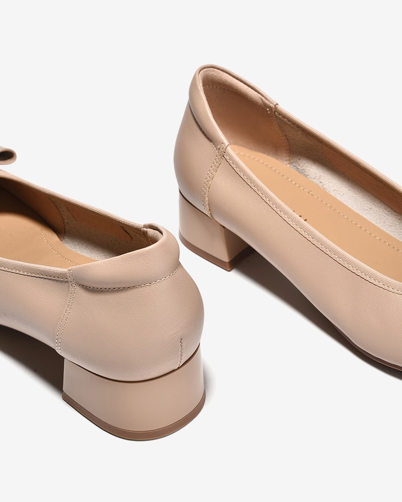 Giày Cao Gót Zuciani Gót Vuông Khóa Nơ-GCM38-Kem Color2