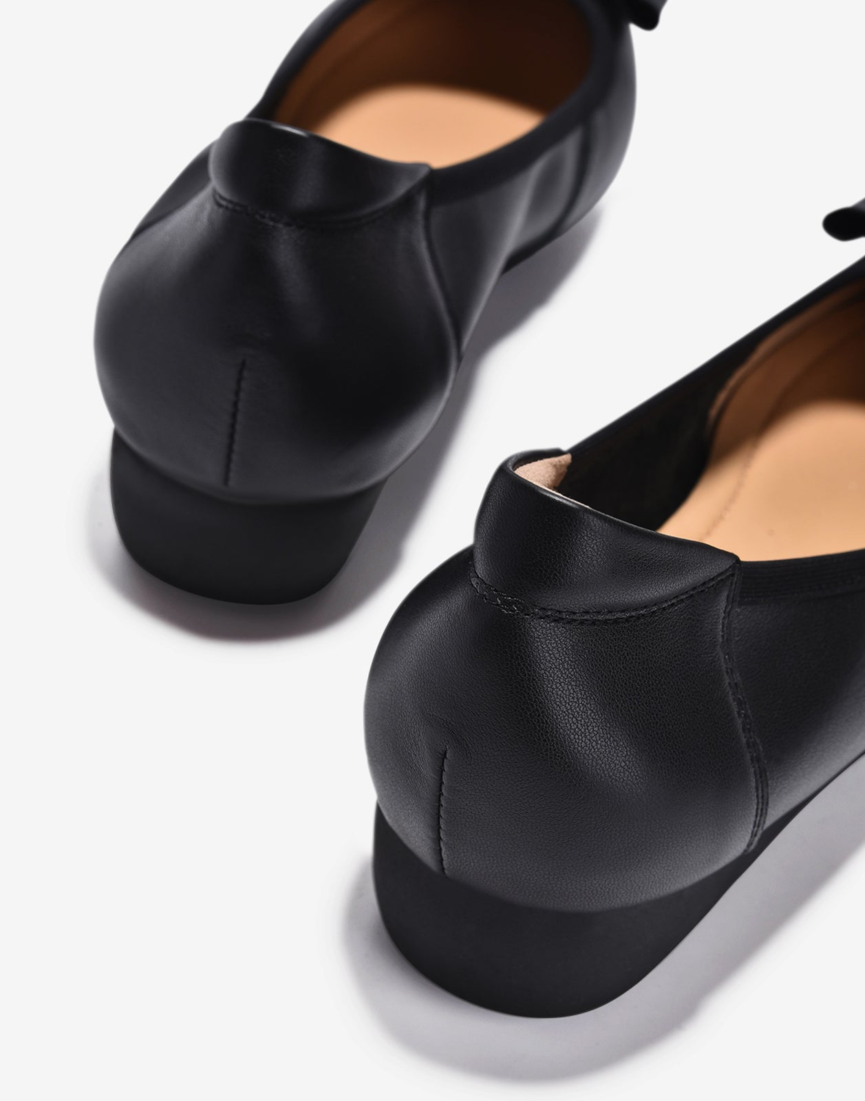 Giày Xuồng Zuciani Phối Khoá Nơ Đính Bông Hoa-GCM05-Đen Color1