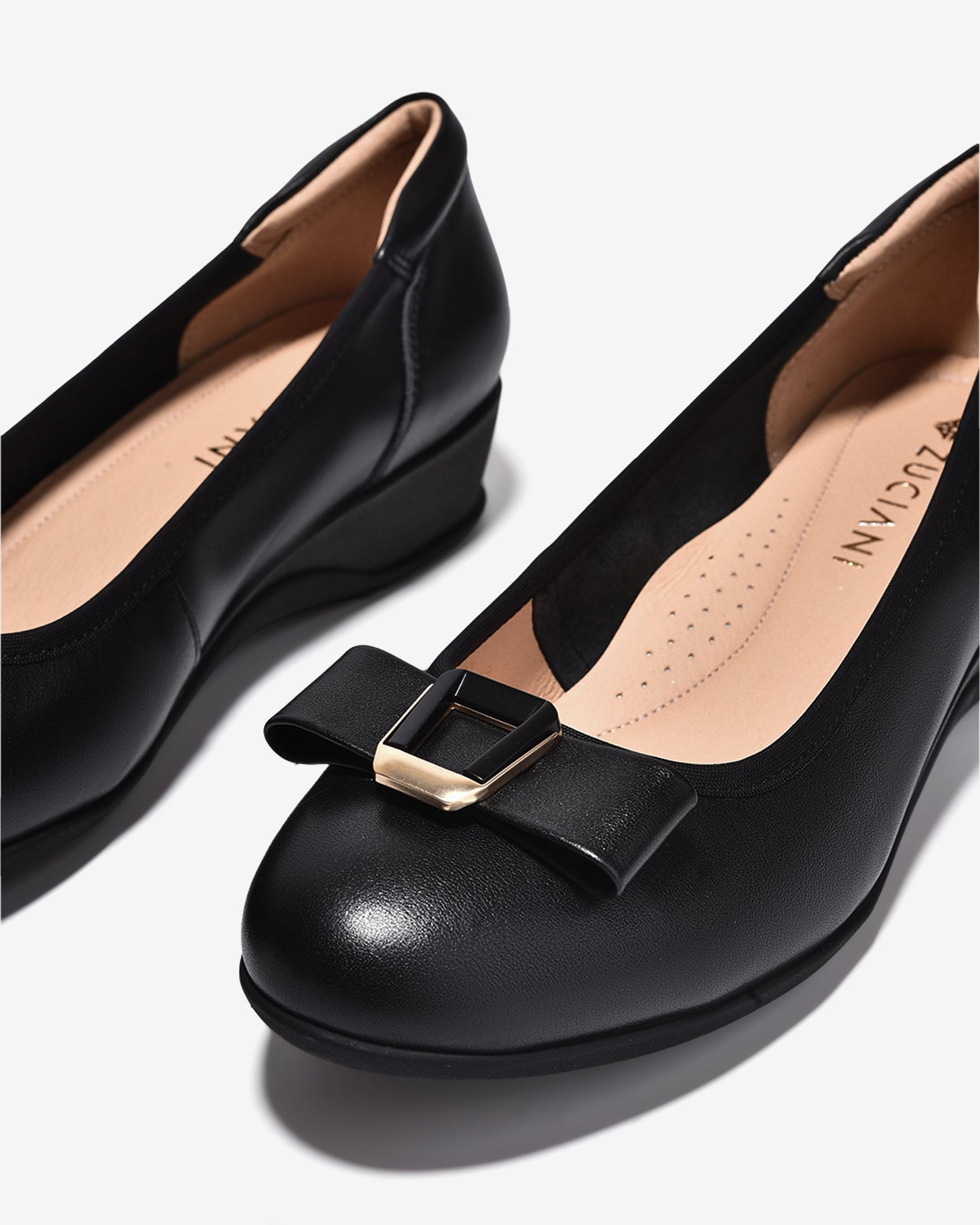 Giày Xuồng Zuciani Nơ Khóa Kim Loại-GCM37-Đen Color1