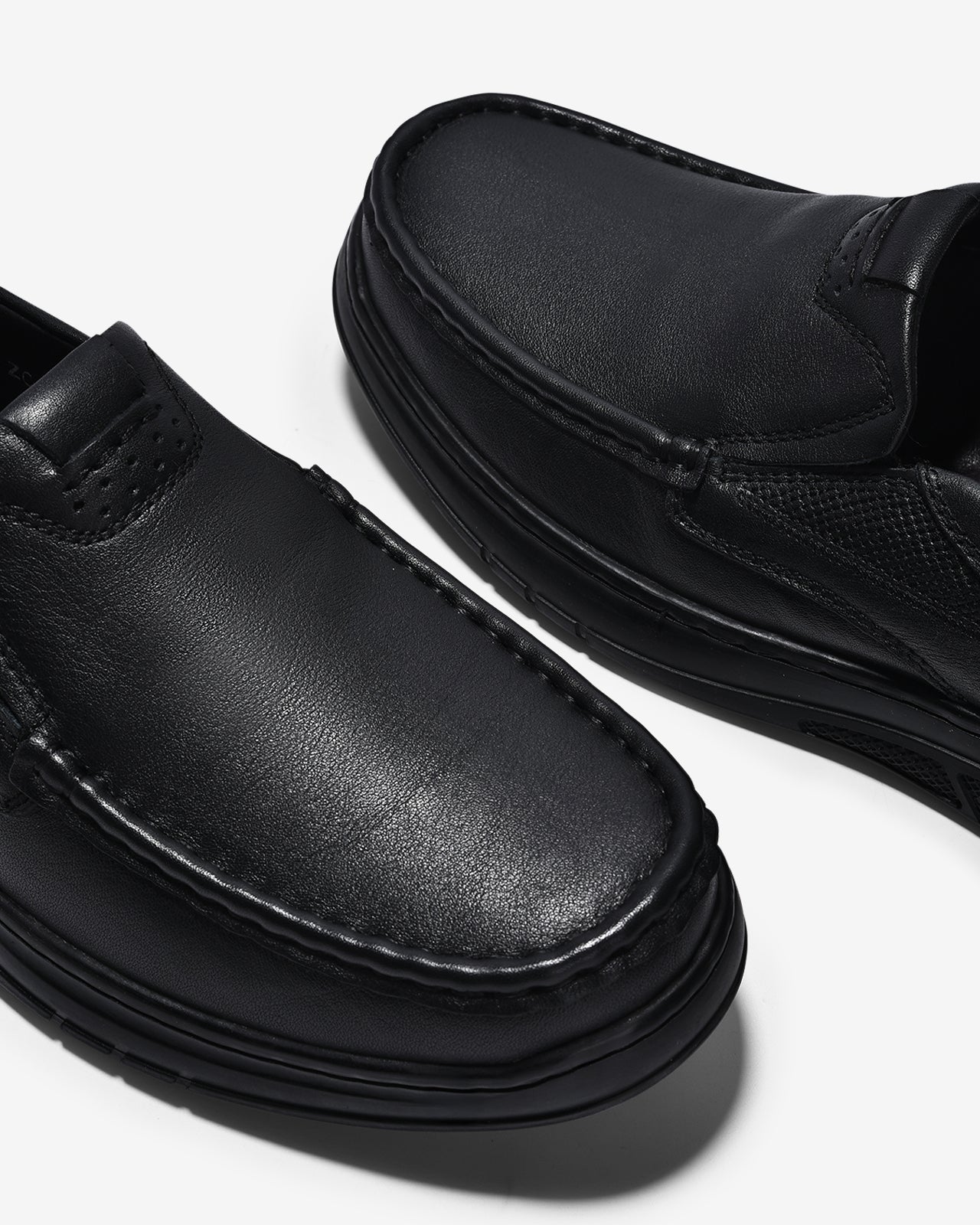 Giày Lười Nam Zuciani Da Mền Trơn-GCF72-Đen Color1