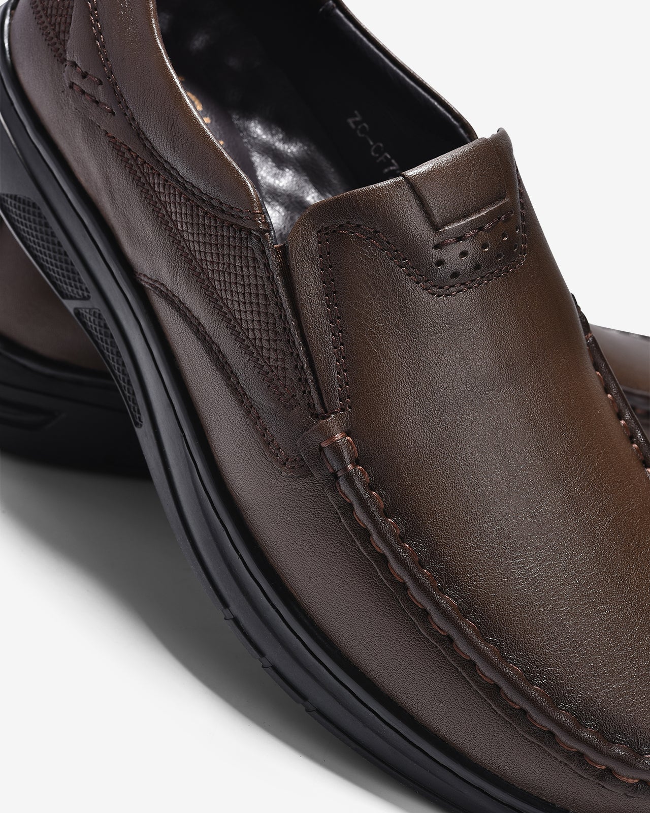 Giày Lười Nam Zuciani Da Mền Trơn-GCF72-Nâu Color2