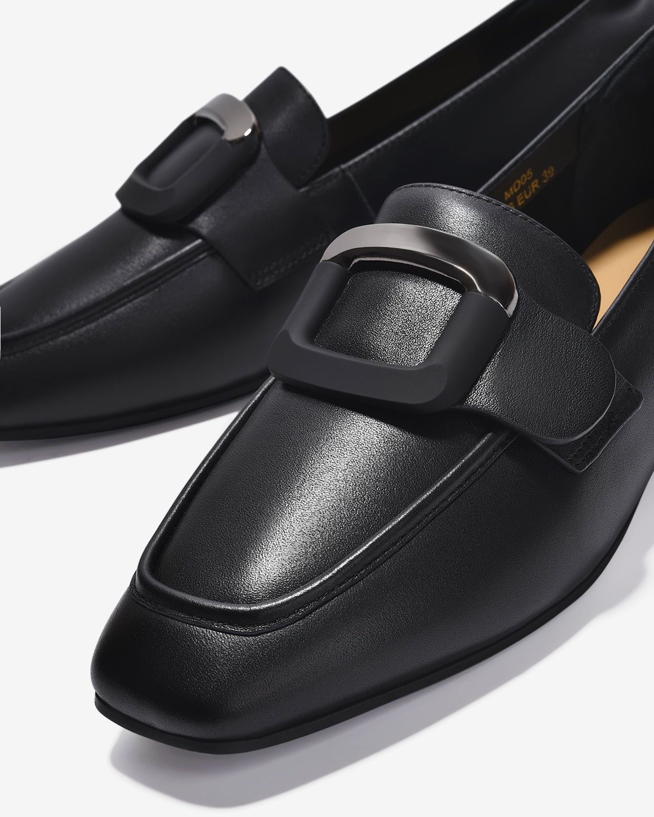 Giày Mọi Nữ Zuciani Thanh Lịch Phối Khóa-GMD05-Đen Color2