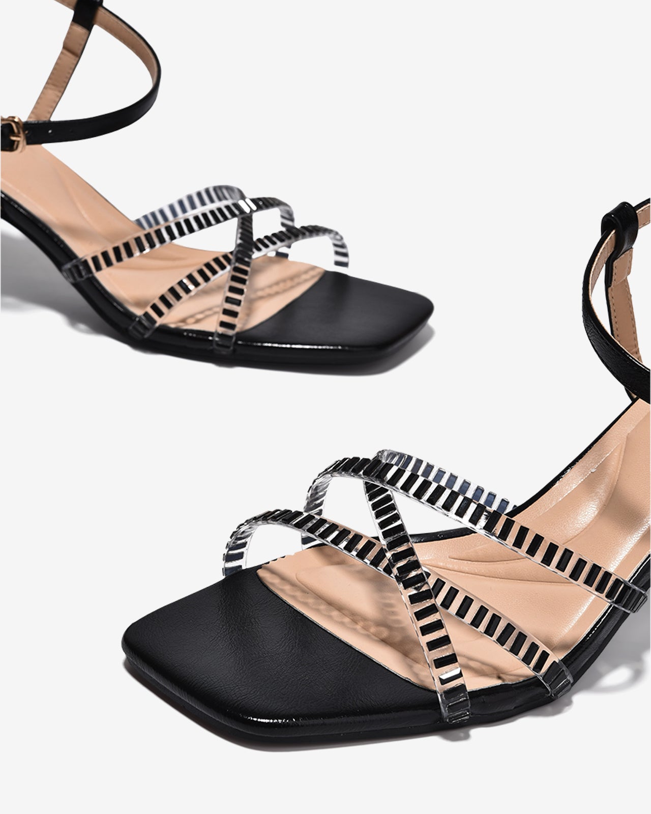 Sandal Cao Gót Zucia Quai Trong Đan Chéo-SHLM6-Đen Color2