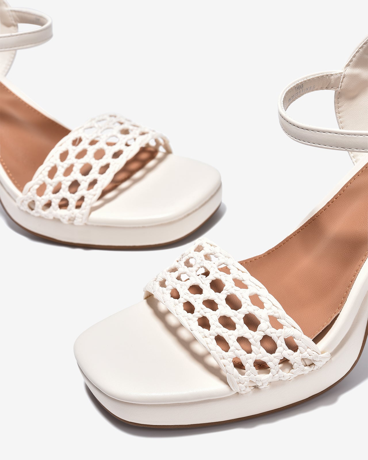 Sandal Cao Gót Zucia Platfrom Quai Đan Lưới-STHA8-Trắng Color1