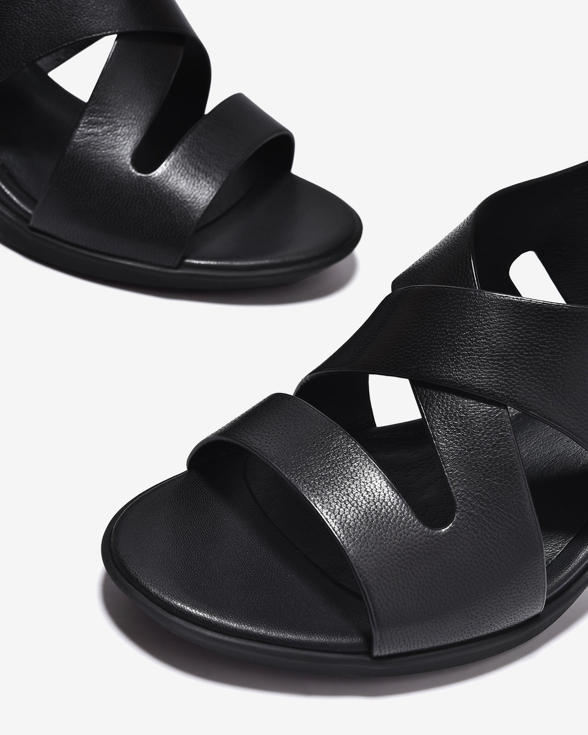 Sandal Cao Gót Nữ 6cm Zuciani Quai Đan Gót Vuông-SCM47Đen Color1