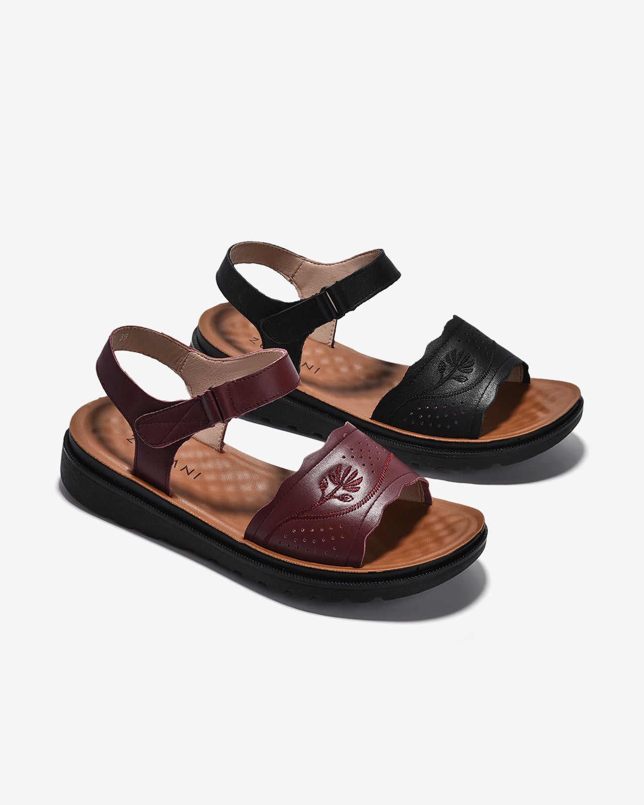 Sandals Nữ Zuciani Quai Ngang Đục Lỗ Thêu Hoa-SCF61-Đen Color2