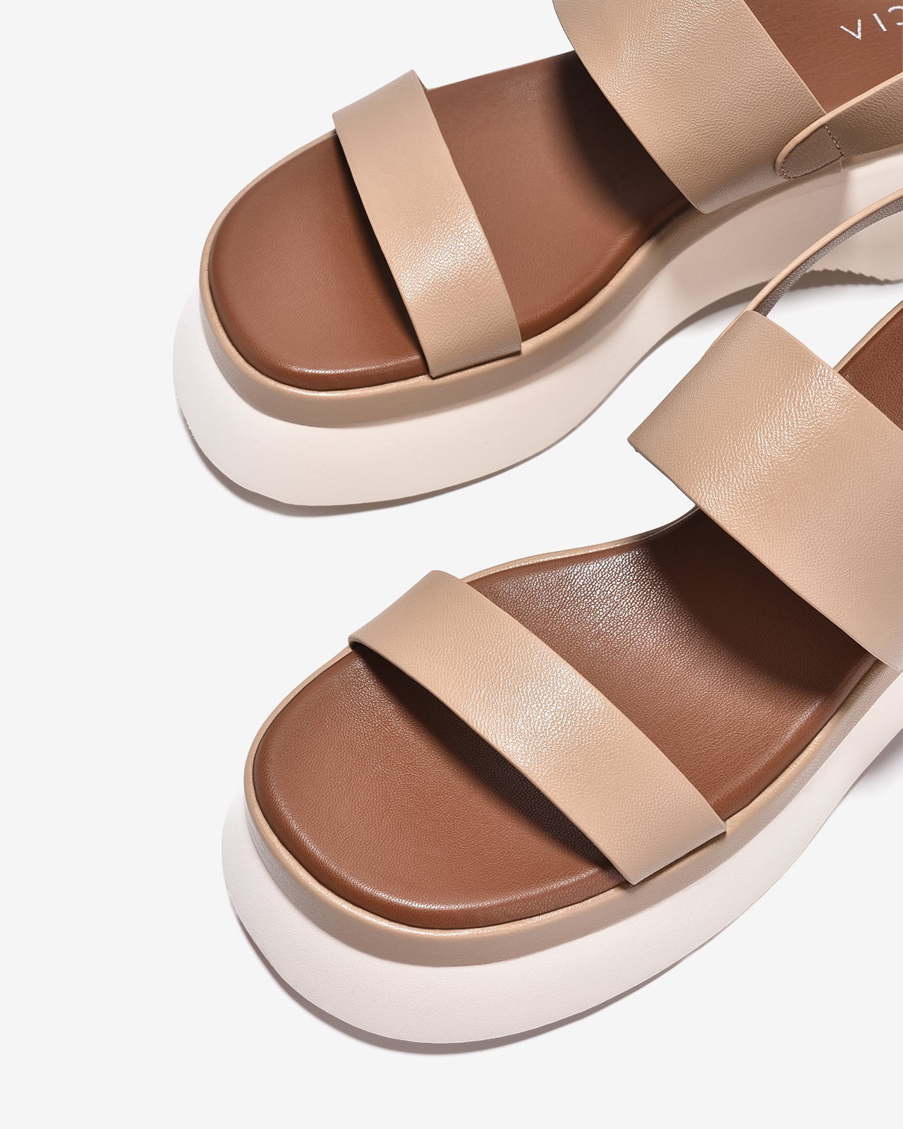 Sandal Xuồng Zucia Hai Quai Ngang Đính Logo-STH99-Cafe Color2