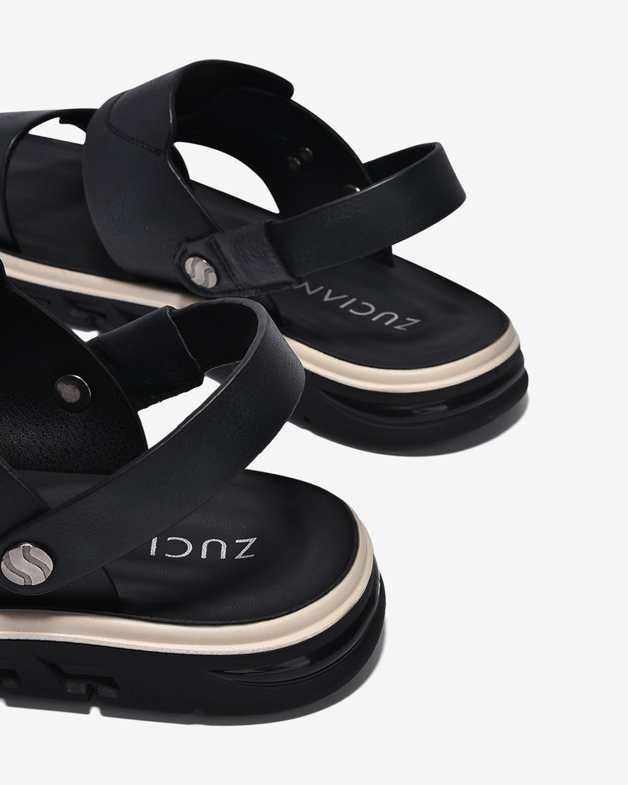 Giày Sandals Nam Zuciani Quai Da Dập Vân-SCF64-Đen Color1