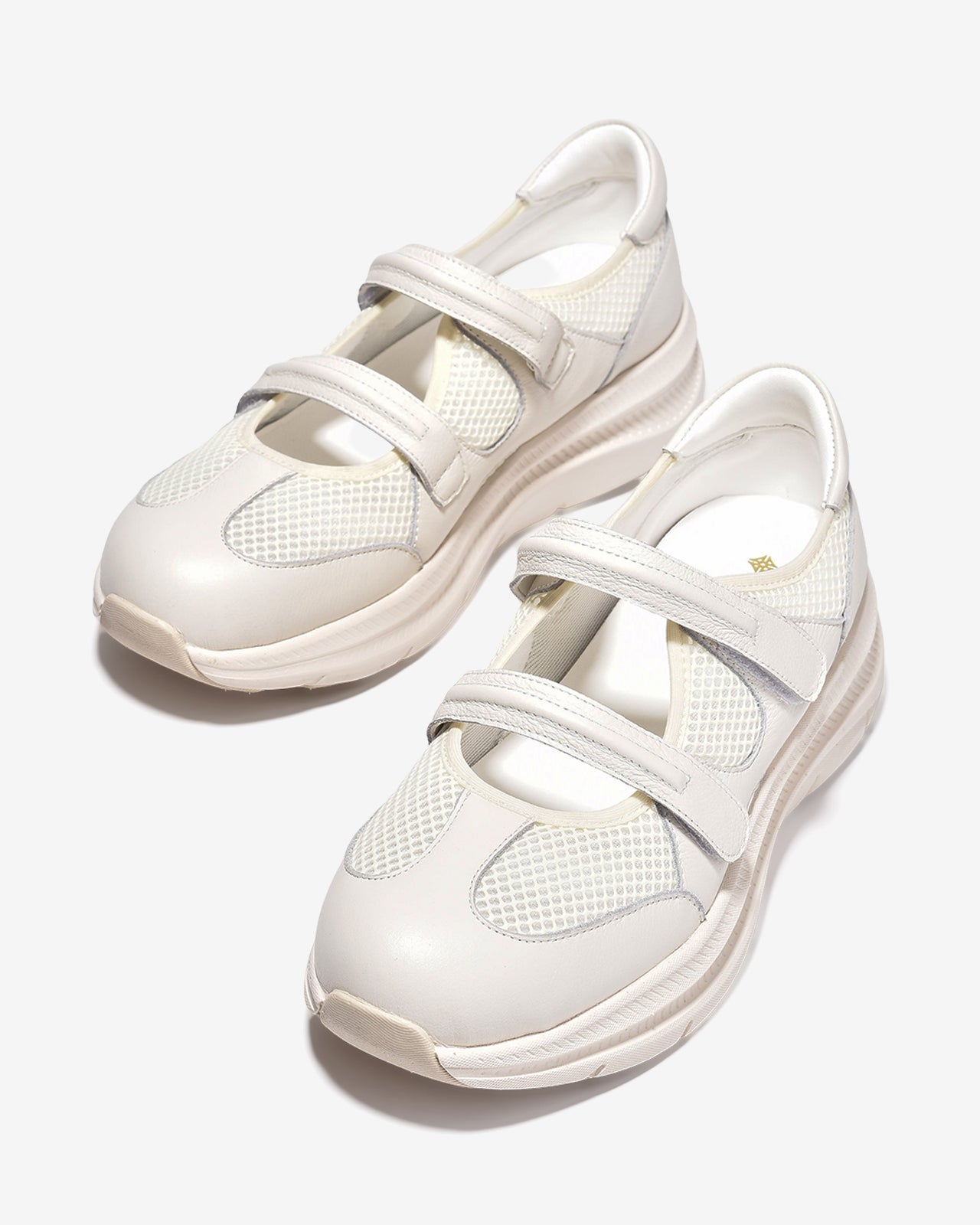 Giày Thể Thao Nữ Zuciani Quai Dán Phối Lưới-GCM43-Kem Color1