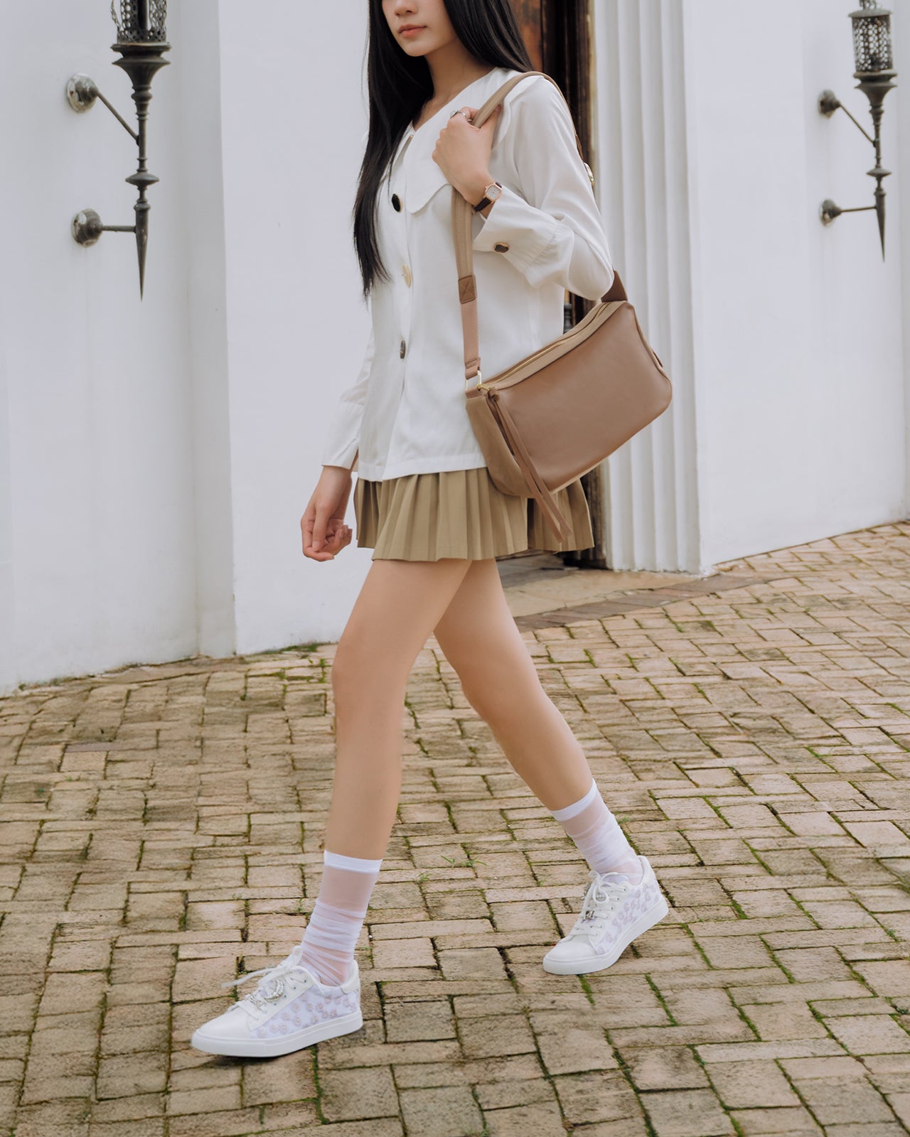 Túi Đeo Vai Zucia The Rain Runner N41-HY41-Cafe Color3