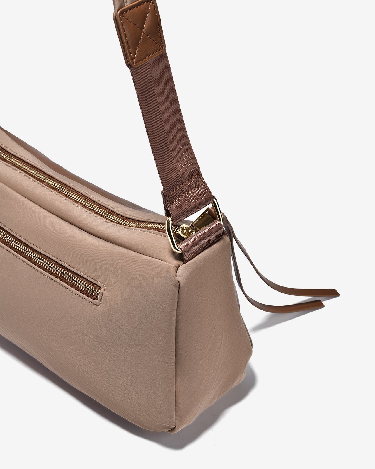 Túi Đeo Vai Zucia The Rain Runner N41-HY41-Cafe Color1