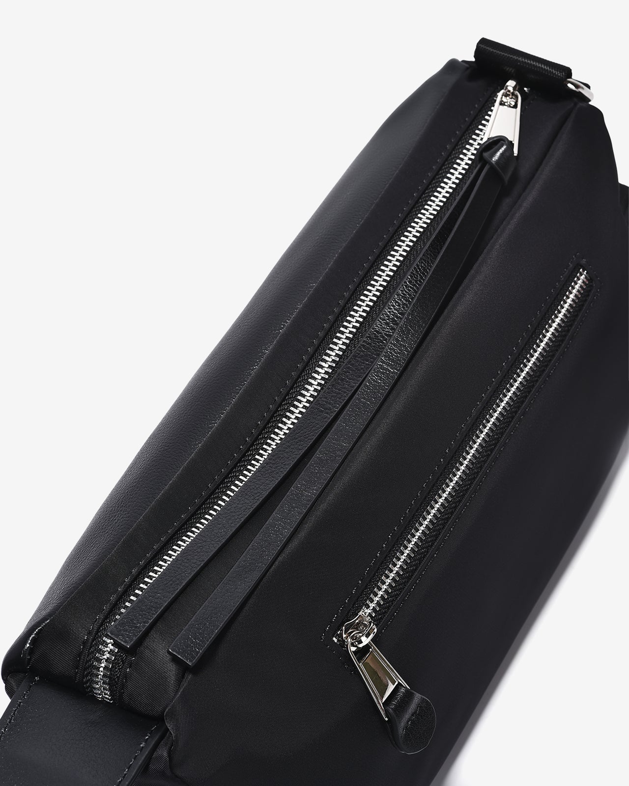 Túi Đeo Vai Zucia The Rain Runner N41-HY41-Đen Color2