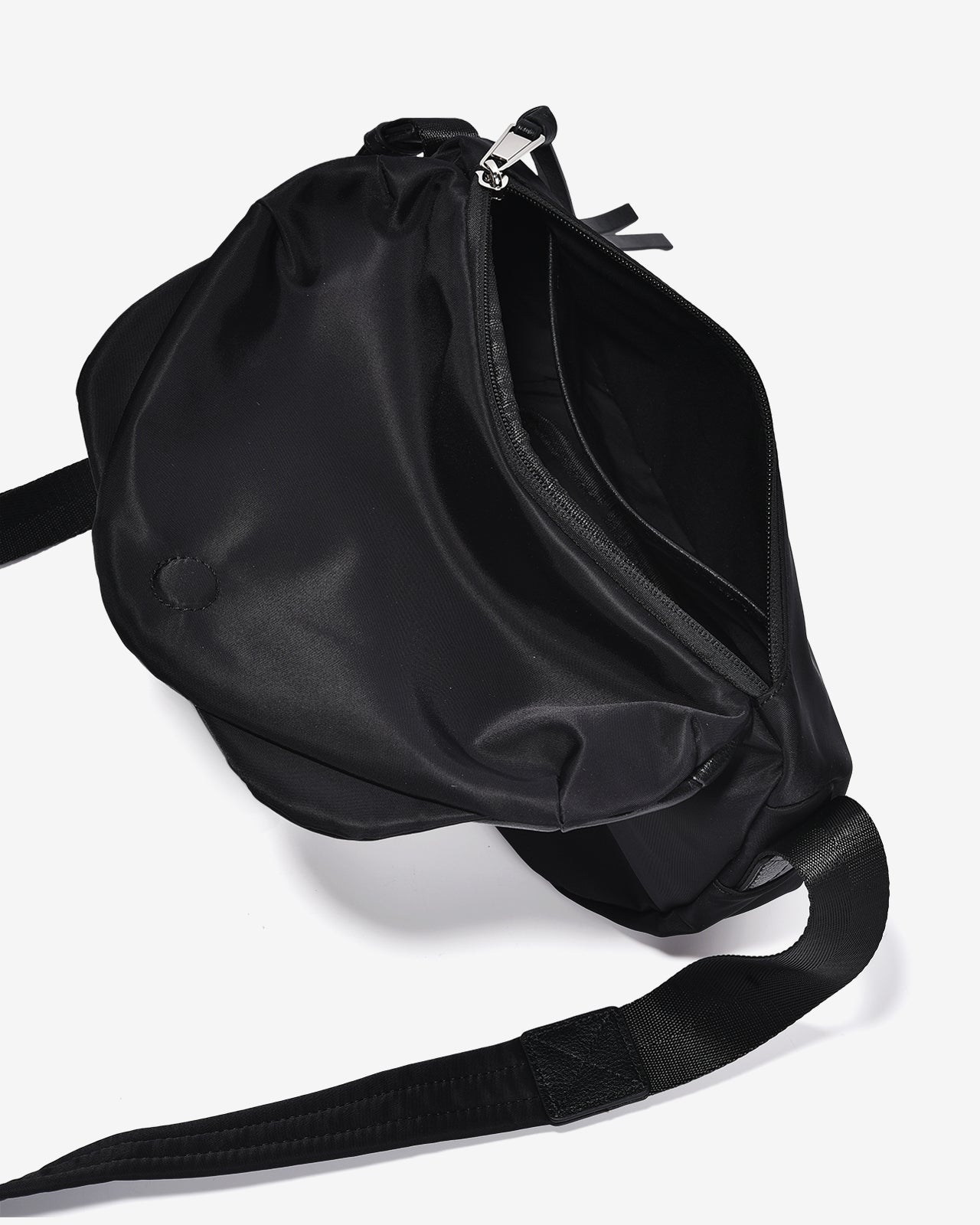 Túi Đeo Chéo Zucia The Rain Runner N53-HY53-Đen Color1