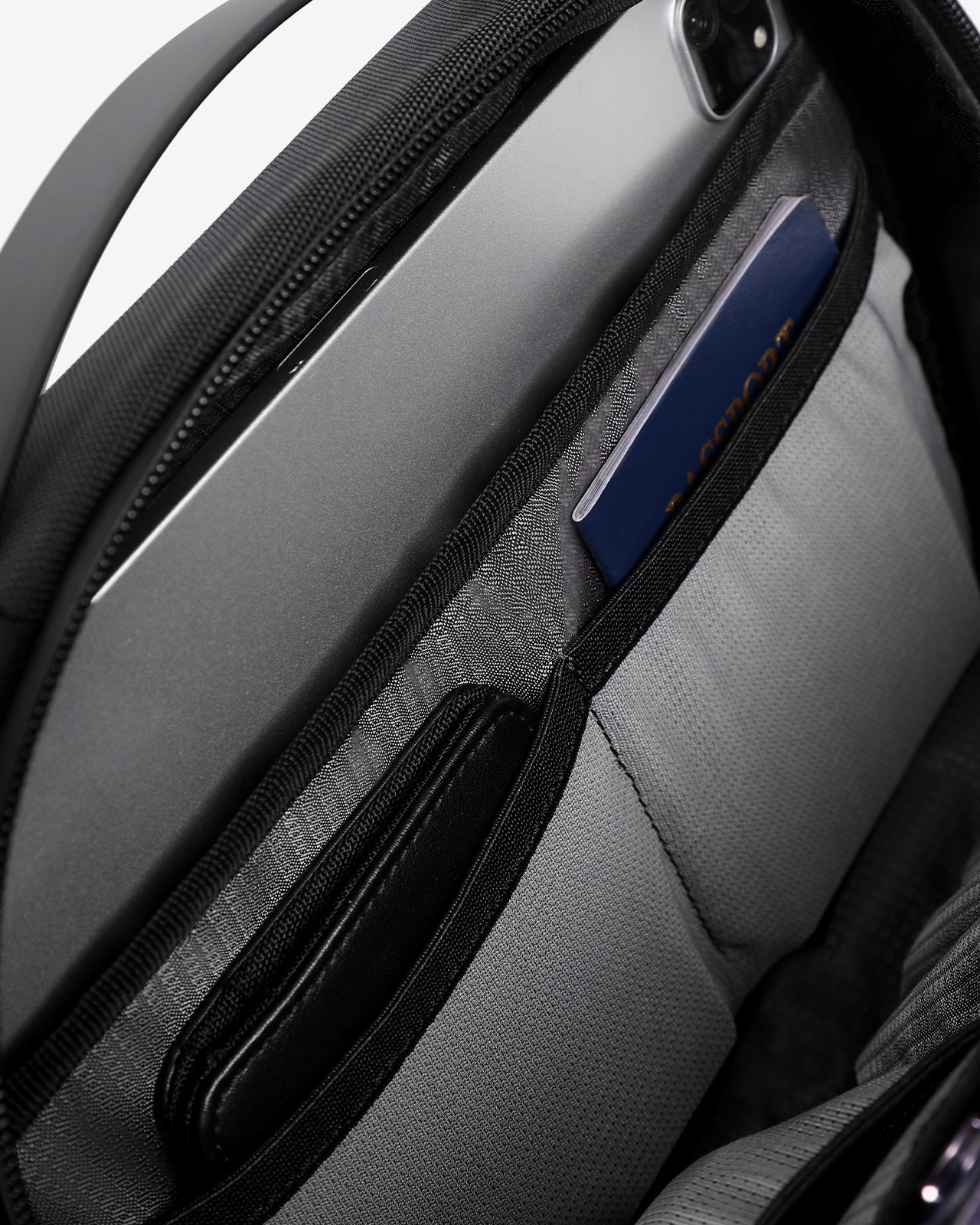 Túi Đeo Chéo Cầm Tay Zuciani Timeless Fusion N20-MJ20-Đen Color1