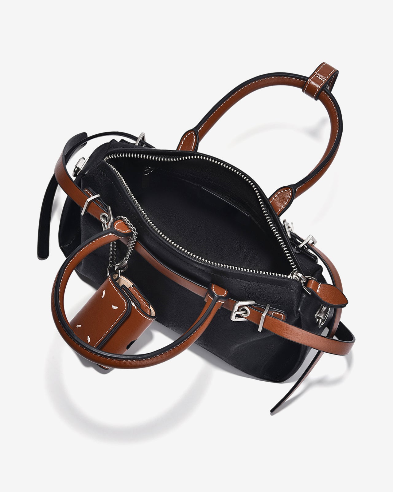 Túi Xách Tay Dáng Hộp Đính Charm Zucia The Eleve NY2-TY02-Đen Color2