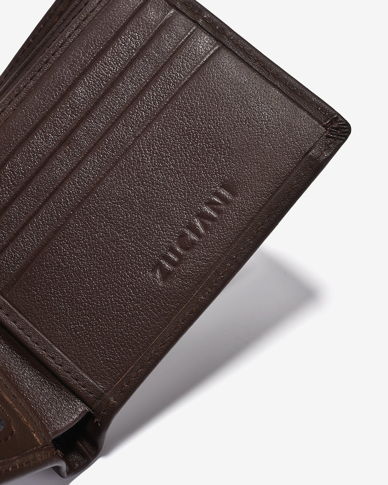 Ví Ngang Nam Zuciani The Explorer N22-HZF2-Nâu Color1